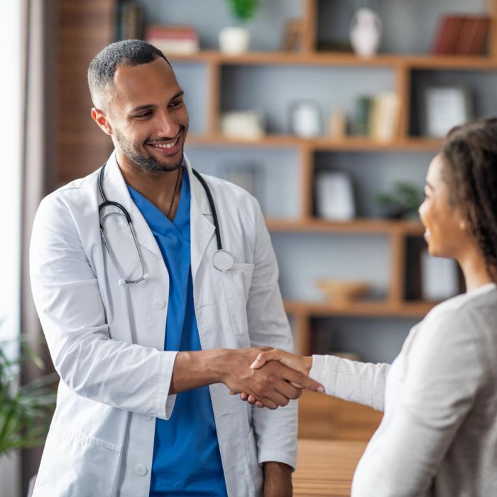 Diferenças Entre Clínicas de Recuperação e Hospitais Psiquiátricos: Saiba Qual Escolher