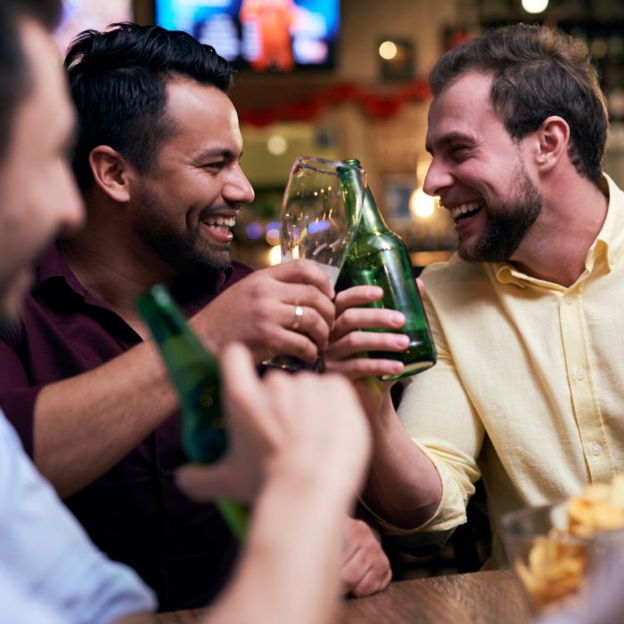 Bebida social x alcoolismo: onde está a linha tênue?